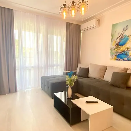 Apartment Bratanov Edelweiess *